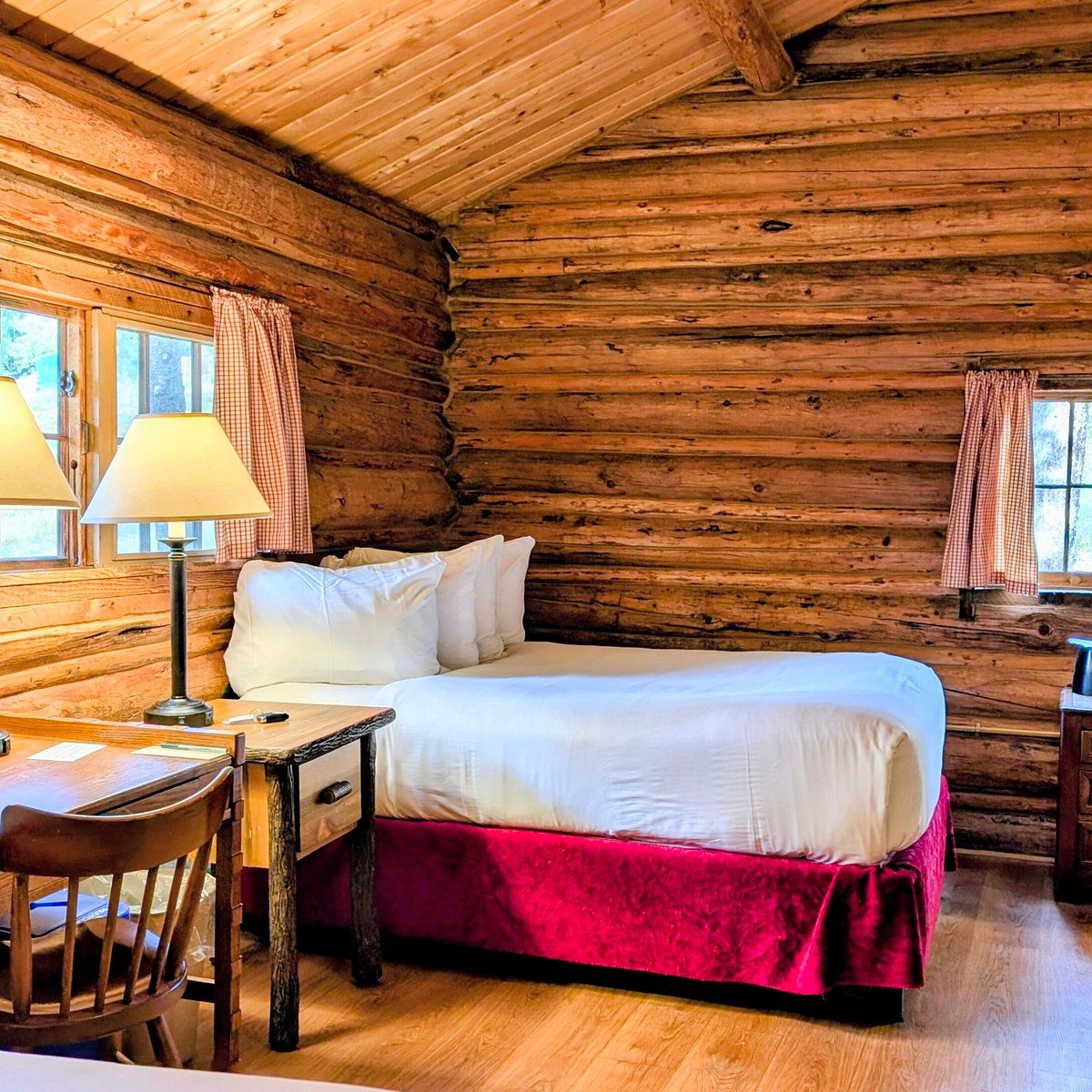 ROOM4 at Jehoven's Garden Resort